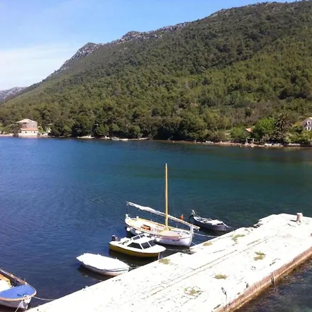 Seaside Andrija - Two Bedroom With Sea View Semesterbostad Ston